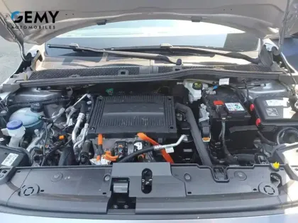Photo 17 Peugeot 208  Electrique 50 kWh 136ch