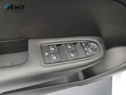 Photo 14 Renault Arkana  E-Tech 145