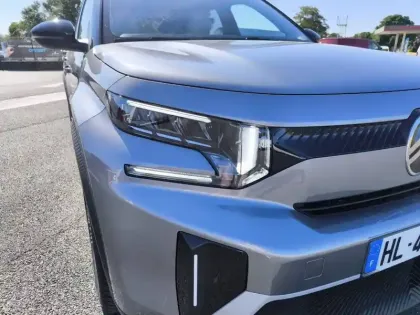 Photo 15 Citroën C3 Aircross  Hybride 145 ch Aut