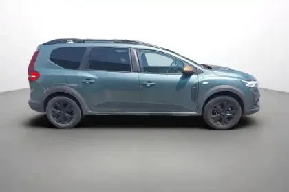 Photo 6 Dacia Jogger  Hybrid 140 5 places