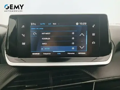 Photo 33 Peugeot 2008  PureTech 130 S&S BVM6