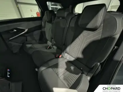 Photo 18 Peugeot 5008  Plug-in Hybrid 225 ch e-DCS7
