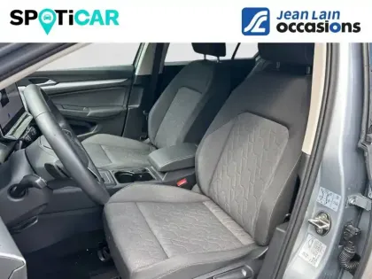 Photo 26 Volkswagen Golf  1.5 eTSI EVO2 116 DSG7