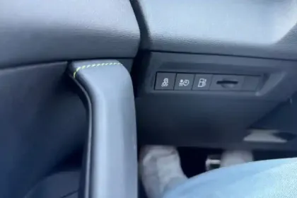 Photo 20 Peugeot 308  PHEV 225 e-EAT8