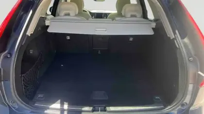 Photo 11 Volvo XC60  T6 Recharge AWD 253 ch + 145 ch Geartronic 8