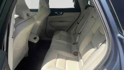 Photo 10 Volvo XC60  T6 Recharge AWD 253 ch + 145 ch Geartronic 8