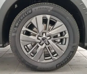 Photo 9 Peugeot 3008  Hybrid 145 e-DCS6
