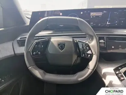 Photo 15 Peugeot 5008  Hybrid 145 ch e-DCS6