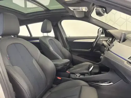 Photo 22 BMW X2  sDrive 18i 136 ch DKG7