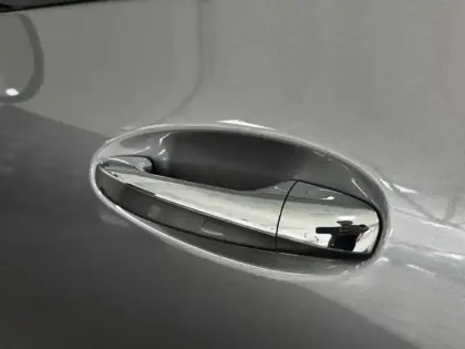 Photo 11 Mercedes GLA 250 e AMG Line