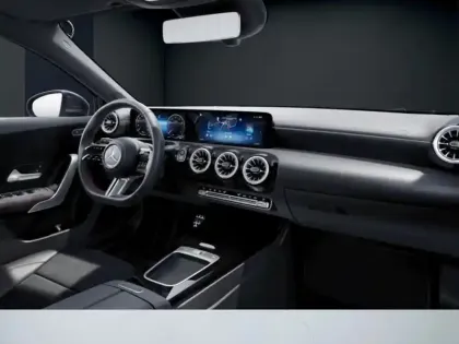 Photo 20 Mercedes Classe A 180 AMG Line