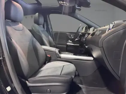 Photo 13 Mercedes GLA 250 e Hybrid EQ Edition 140