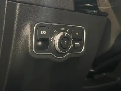 Photo 17 Mercedes GLA 250 e Hybrid EQ Edition 140