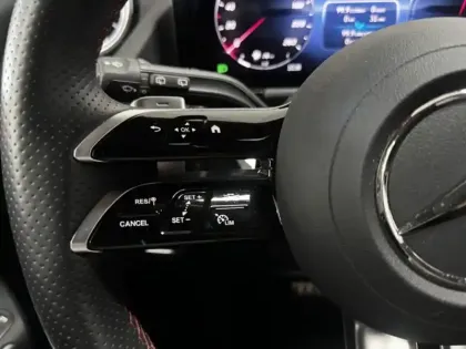 Photo 18 Mercedes GLA 250 e Hybrid EQ AMG Line