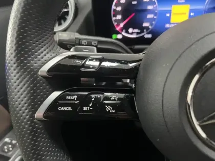Photo 17 Mercedes GLA 250 e Hybrid EQ AMG Line