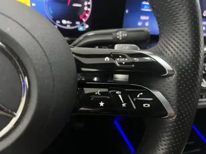 Photo 18 Mercedes GLA 250 e Hybrid EQ AMG Line