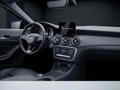 Photo 28 Mercedes GLA 200 Sport Edition