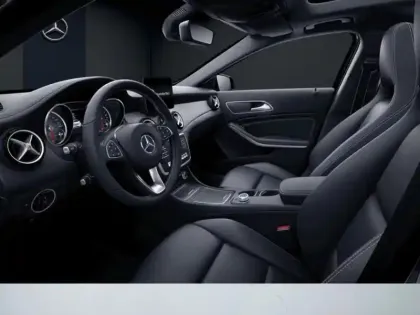 Photo 9 Mercedes GLA 200 Sport Edition