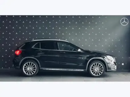 Photo 46 Mercedes GLA 200 Sport Edition