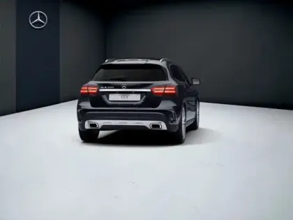 Photo 38 Mercedes GLA 200 Sport Edition