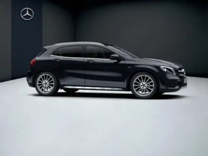 Photo 15 Mercedes GLA 200 Sport Edition