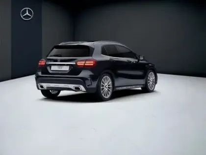 Photo 36 Mercedes GLA 200 Sport Edition