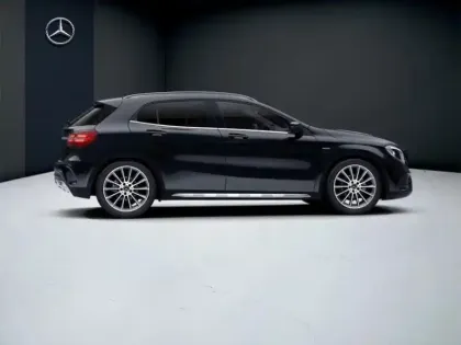 Photo 17 Mercedes GLA 200 Sport Edition