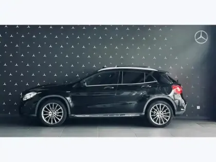 Photo 42 Mercedes GLA 200 Sport Edition