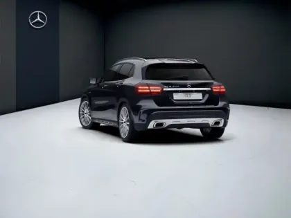 Photo 40 Mercedes GLA 200 Sport Edition