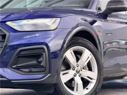 Photo 34 Audi Q5 35 TDI 163 S TRONIC 7