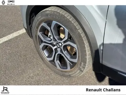 Photo 7 Renault Captur  1.6 E-Tech hybride 145ch Techno