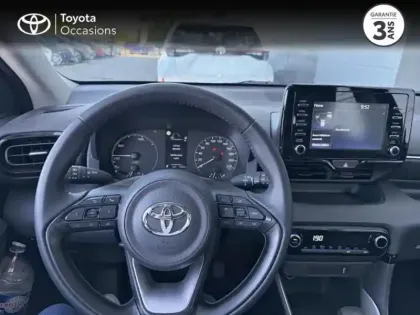Photo 8 Toyota Yaris  116h Dynamic 5p MY22