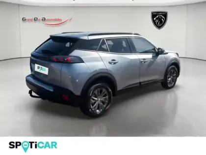 Photo 5 Peugeot 2008  1.2 PureTech 100ch S&S Style