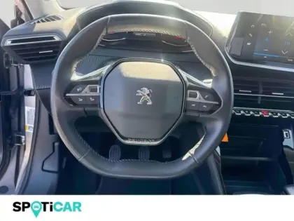Photo 11 Peugeot 2008  1.2 PureTech 100ch S&S Style