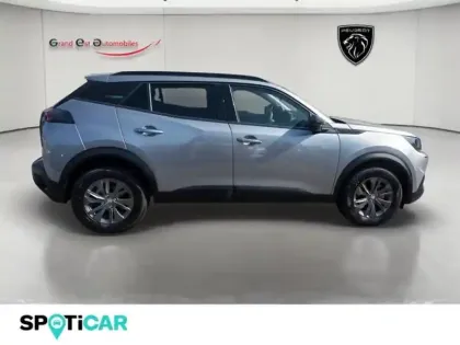 Photo 6 Peugeot 2008  1.2 PureTech 100ch S&S Style