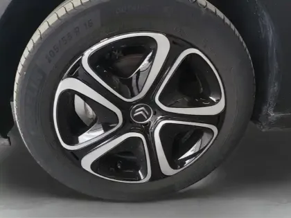 Photo 9 Citroën C3  1.2 PureTech 110ch S&S MAX