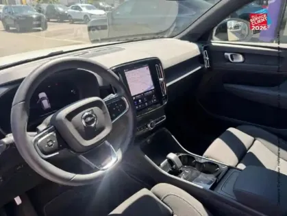 Photo 14 Volvo XC40  Recharge 231ch Start EDT