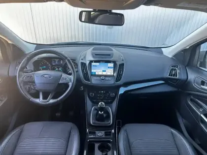 Photo 10 Ford Kuga  1.5 EcoBoost 120ch Stop&Start Titanium 4x2