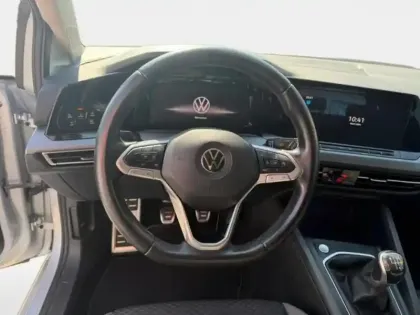 Photo 14 Volkswagen Golf  1.0 TSI OPF 110ch Active