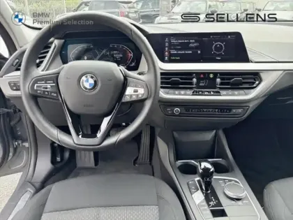 Photo 6 BMW Serie 1 Série 1 118iA 136ch Business Design DKG7