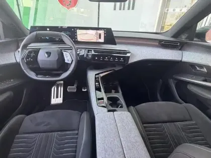 Photo 9 Peugeot 3008  Electrique 210ch Batterie 73 kWh Allure