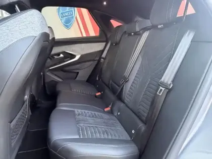 Photo 7 Peugeot 3008  Electrique 210ch Batterie 73 kWh Allure