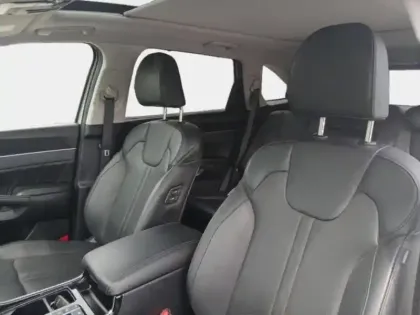 Photo 13 Kia Sorento  1.6 T-GDi 265ch PHEV Premium BVA6 4x4 7 places