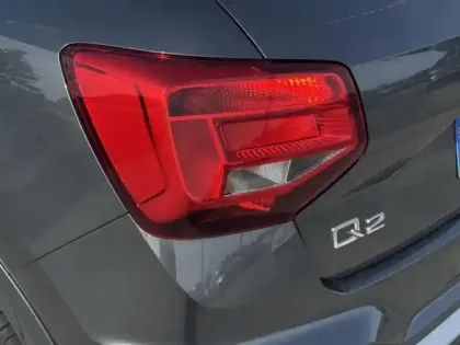 Photo 8 Audi Q2  35 TFSI 150ch S line S tronic 7