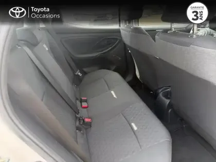 Photo 6 Toyota Yaris  70 VVT-i Dynamic 5p MY22