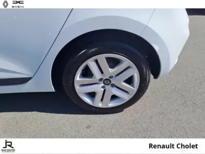 Photo 7 Renault Clio  1.5 Blue dCi 100ch Evolution