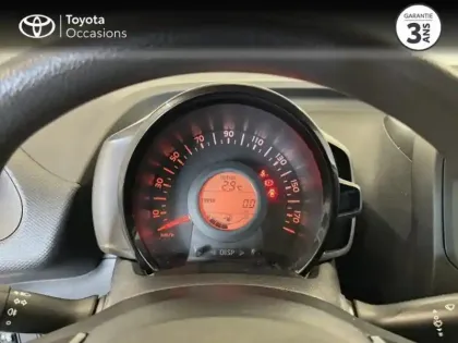 Photo 13 Toyota Aygo  1.0 VVT-i 72ch x-pro 5P MY19