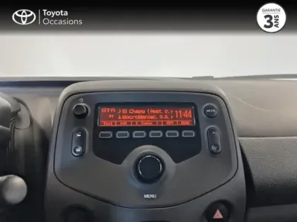 Photo 14 Toyota Aygo  1.0 VVT-i 72ch x-pro 5P MY19