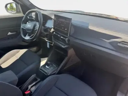 Photo 11 Dacia Duster  1.6 hybrid 140ch Expression