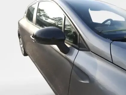Photo 12 Renault Clio  1.6 E-Tech 145ch full hybrid Evolution - 24